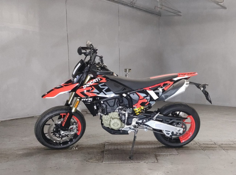 Мотоцикл Ducati HYPERMOTARD 698 MONO RVE з пробігом 1437 km