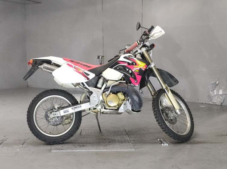 Мотоцикл Honda CRM250AR з пробігом 953 km