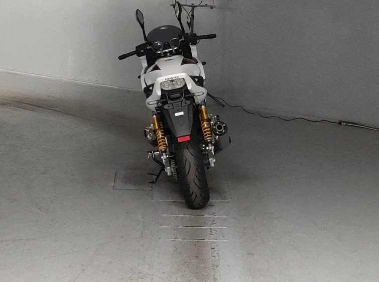 Мотоцикл Honda CB1300SF с пробегом 27 km