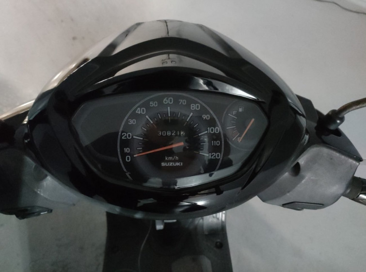 Мотоцикл Honda CB400SFV з пробігом 18906 km