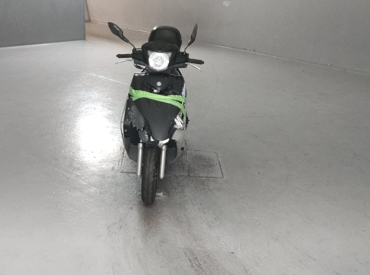 Мотоцикл Honda CB400SFV з пробігом 18906 km