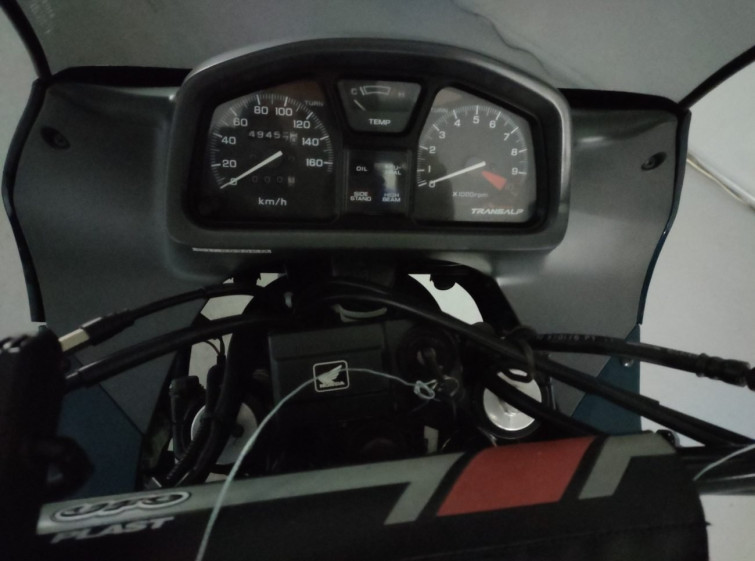 Мотоцикл Honda XL400V TRANSALP з пробігом 49456 km