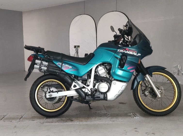 Мотоцикл Honda XL400V TRANSALP з пробігом 49456 km