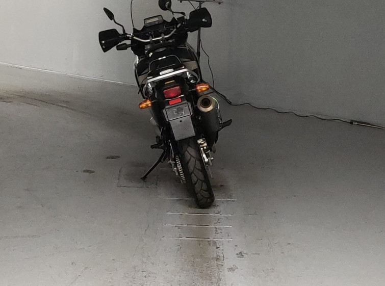 Мотоцикл Honda AFRICATWIN750 з пробігом 72850 km