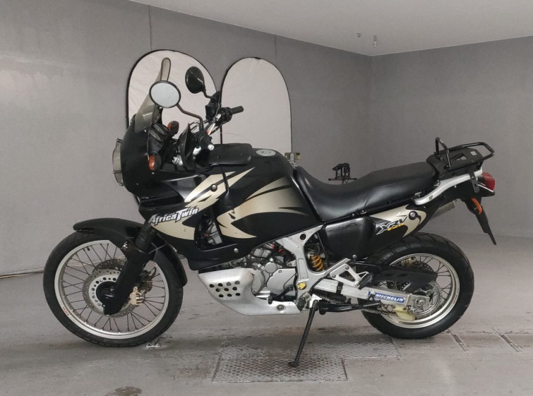 Мотоцикл Honda AFRICATWIN750 з пробігом 72850 km