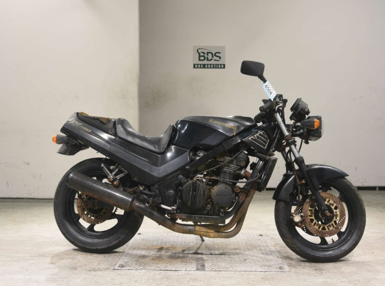 Мотоцикл Kawasaki FX400R с пробегом 3683 km