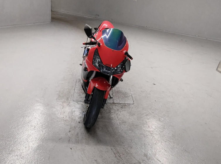 Мотоцикл Honda CBR954RR з пробігом 58821 km