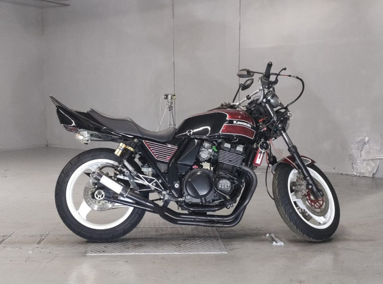 Мотоцикл Kawasaki ZRX400 с пробегом 69008 km