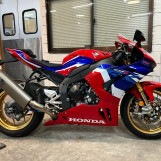 Мотоцикл Honda CBR1000RR-R FB SP с пробегом 5441 km