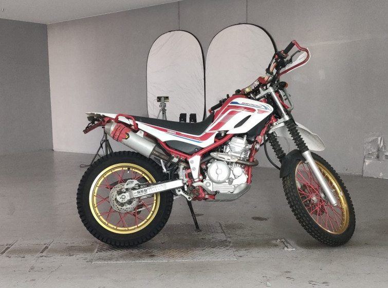 Мотоцикл Yamaha SEROW XT250 с пробегом 12588 km