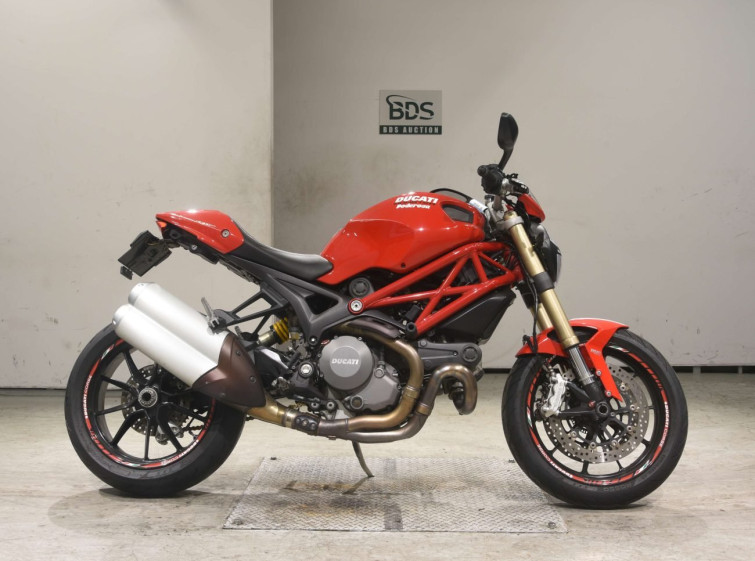 Мотоцикл Ducati MONSTER 1100EVO с пробегом 46227 km