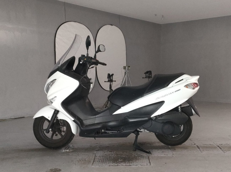 Мотоцикл Suzuki BURGMAN200 з пробігом 26606 km