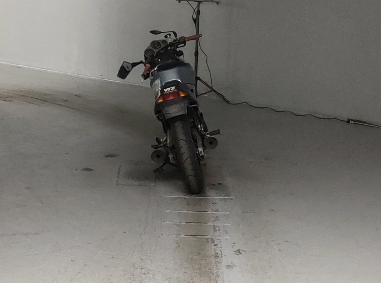 Мотоцикл Honda VTZ250 с пробегом 24275 km