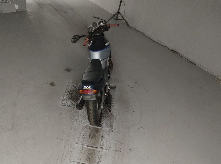 Мотоцикл Honda VTZ250 с пробегом 24275 km