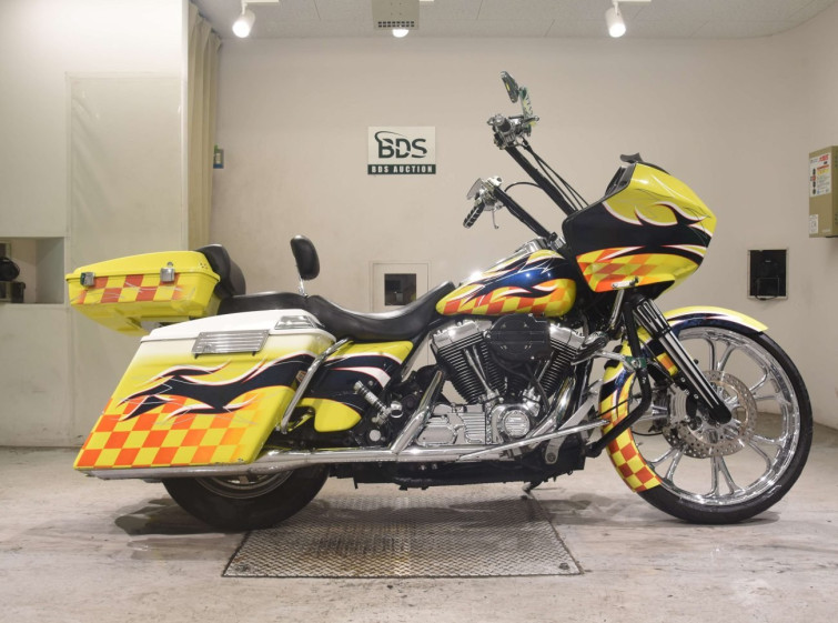 Мотоцикл HD ROAD GLIDE FLTRI1450 с пробегом 19921 km