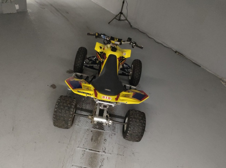 Мотоцикл Suzuki LT-R450