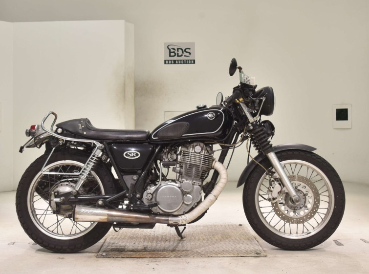 Мотоцикл Yamaha SR400 з пробігом 27611 km
