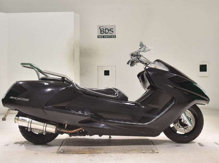 Мотоцикл Yamaha MAXAM250 з пробігом 4800 km