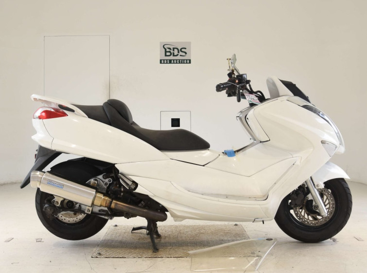 Мотоцикл Yamaha MAJESTY 250 з пробігом 34400 km