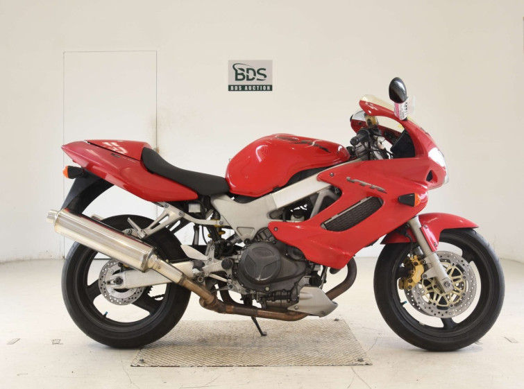Мотоцикл Honda VTR1000F з пробігом 47006 km