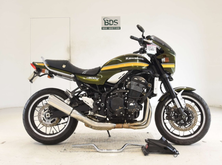 Мотоцикл Kawasaki Z900RS с пробегом 5270 km
