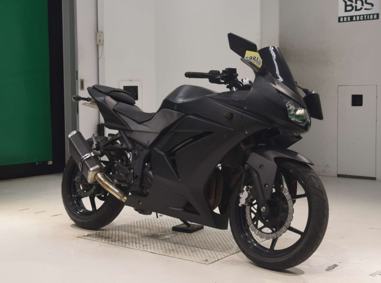 Мотоцикл Kawasaki NINJA400 з пробігом 25604 km