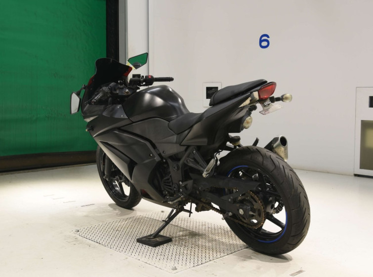 Мотоцикл Kawasaki NINJA400 з пробігом 25604 km