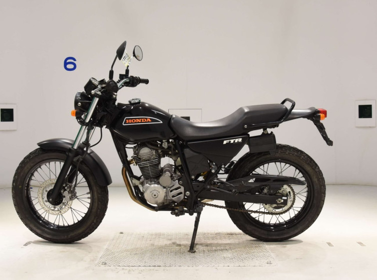 Мотоцикл Honda FTR223 з пробігом 9996 km