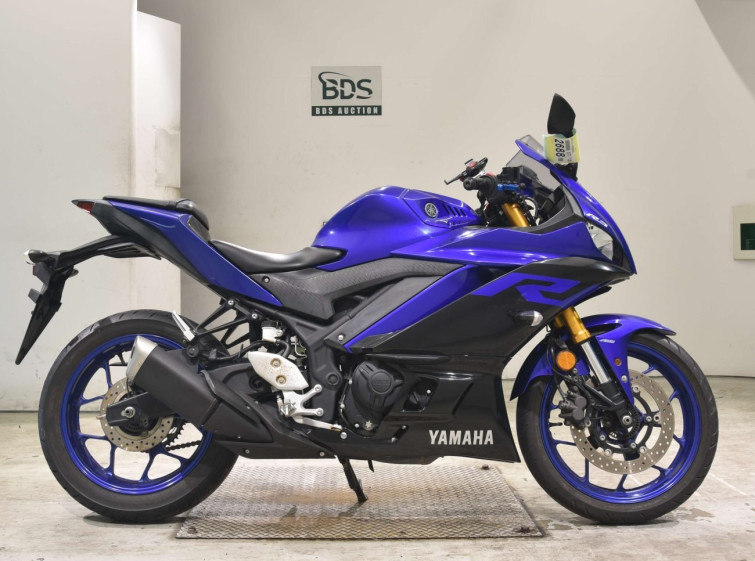 Мотоцикл Yamaha YZF-R3 з пробігом 5596 km