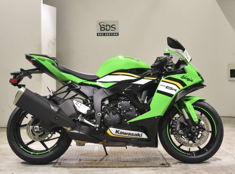 Мотоцикл Kawasaki ZX-6R с пробегом 1527 km