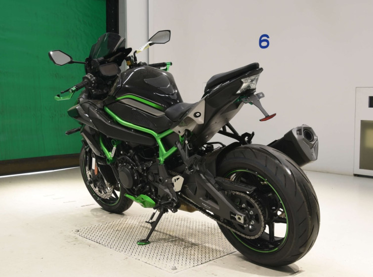 Мотоцикл Kawasaki NINJA H2 с пробегом 12758 km