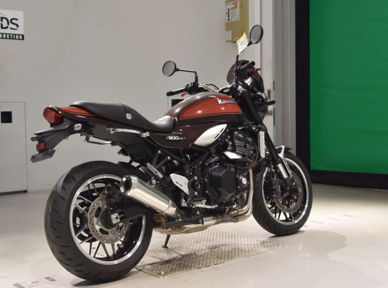Мотоцикл Kawasaki Z900RS