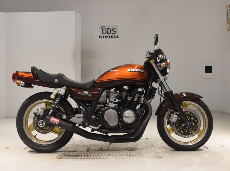 Мотоцикл Kawasaki ZEPHYR750 с пробегом 16016 km