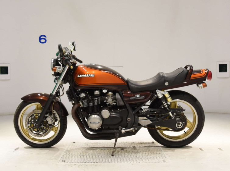 Мотоцикл Kawasaki ZEPHYR750 с пробегом 16016 km