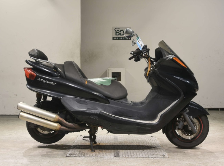 Мотоцикл Yamaha MAJESTY 250C с пробегом 85468 km