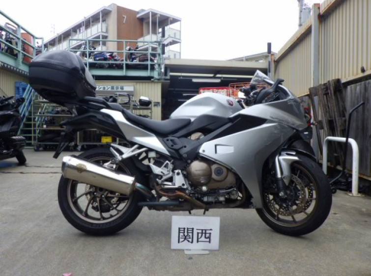 Мотоцикл Honda VFR800F с пробегом 63111 km