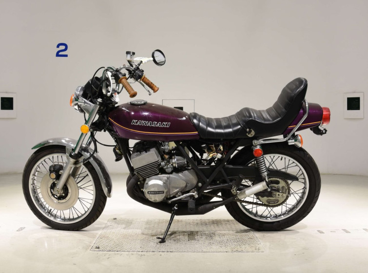 Мотоцикл Kawasaki KH400 с пробегом 8765 m