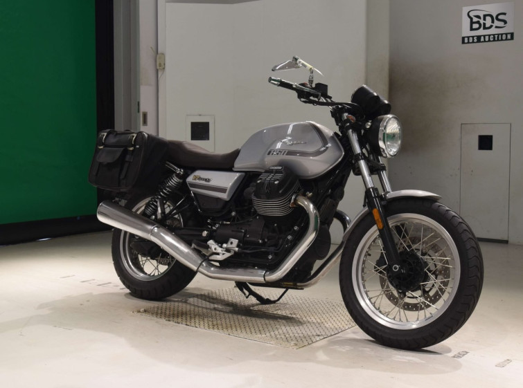 Мотоцикл Moto Guzzi V7 SPECIAL з пробігом 2507 km