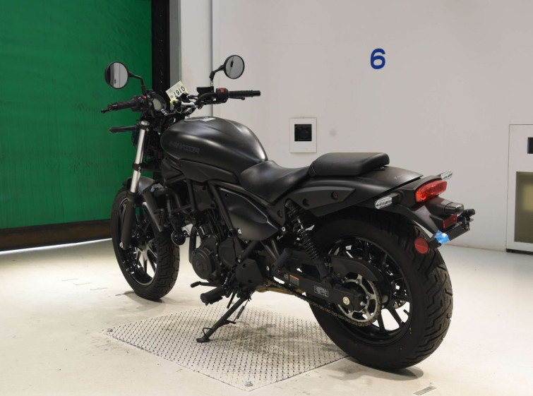 Мотоцикл Kawasaki ELIMINATOR400-3 с пробегом 2801 km