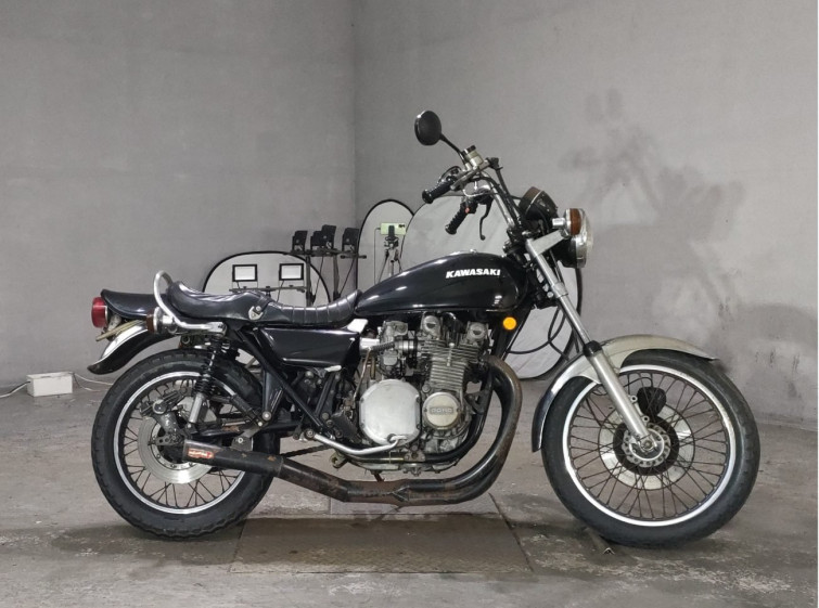 Мотоцикл Kawasaki KZ1000 с пробегом 8096 m