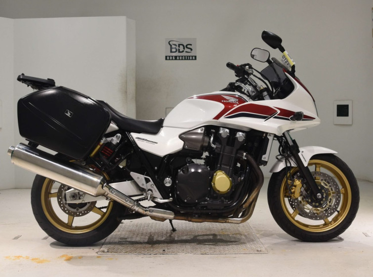 Мотоцикл Honda CB1300SF ST с пробегом 18709 km