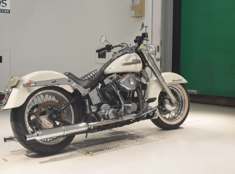 Мотоцикл HD HERITAGE FLSTC1340 с пробегом 42131 km