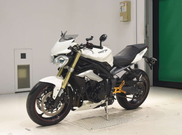 Мотоцикл Triumph STREET TRIPLE 85 з пробігом 13565 km