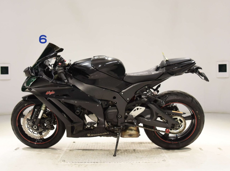 Мотоцикл Kawasaki NINJA ZX-10RA з пробігом 33521 km