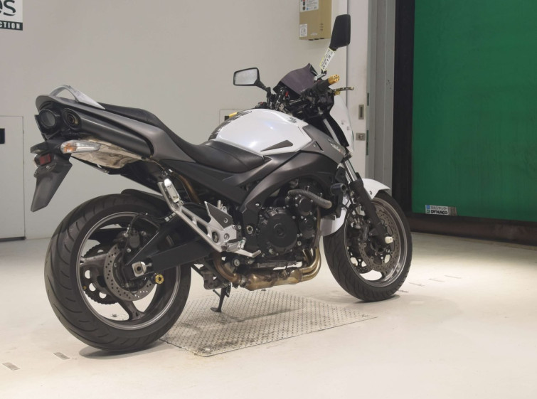 Мотоцикл Suzuki GSR400 з пробігом 43400 km