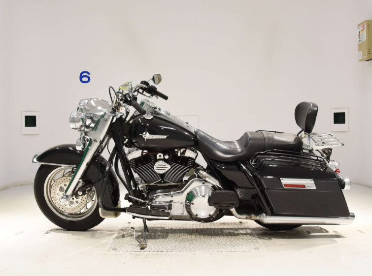 Мотоцикл HD ROAD KING FLHR1450 з пробігом 145132 km