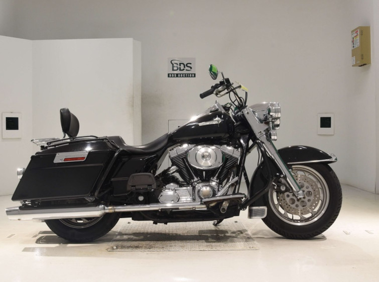 Мотоцикл HD ROAD KING FLHR1450 з пробігом 145132 km