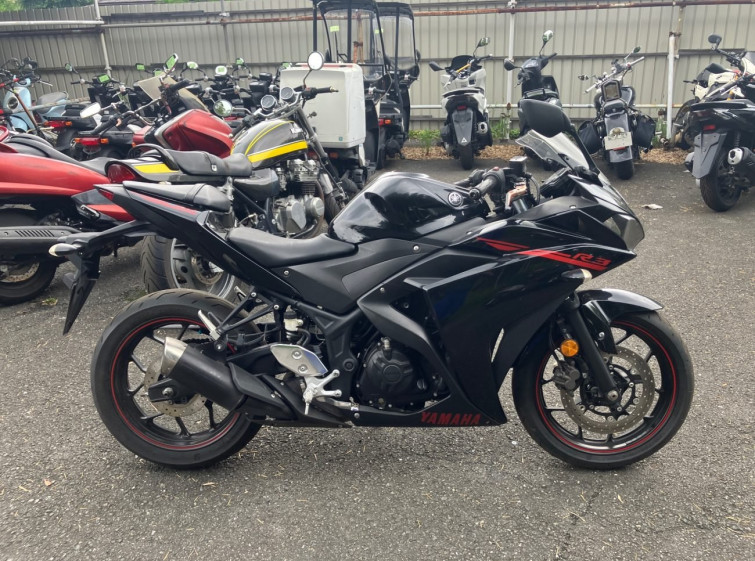 Мотоцикл Yamaha YZF-R3 з пробігом 26123 km