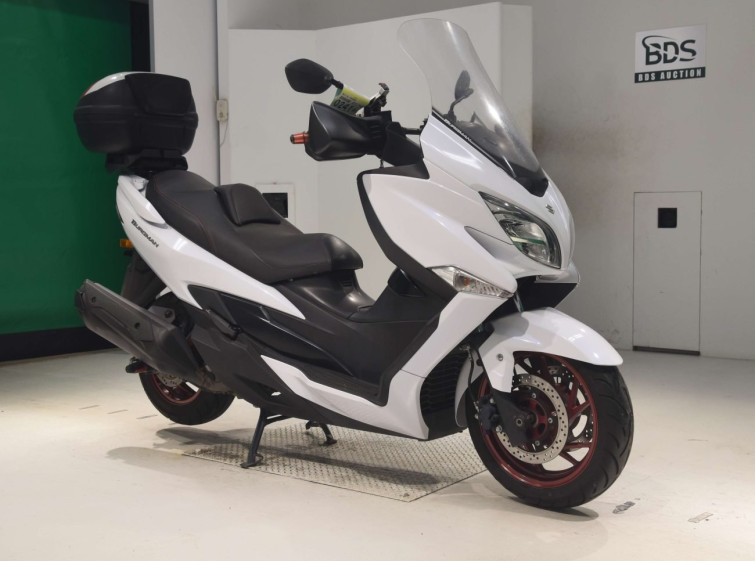 Мотоцикл Suzuki BURGMAN125 з пробігом 21139 km