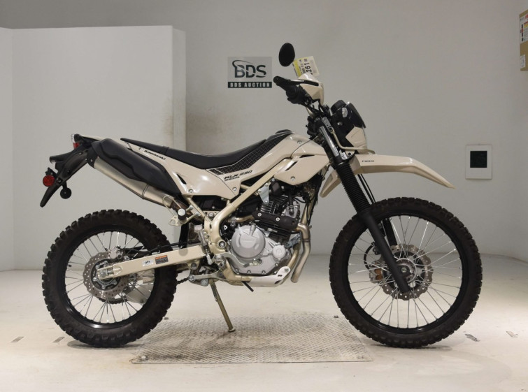 Мотоцикл Kawasaki KLX230 SHERPA с пробегом 302 km